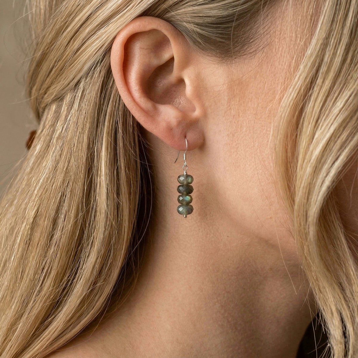MOE002_MOON LABRADORITE EARRINGS_1_MODEL