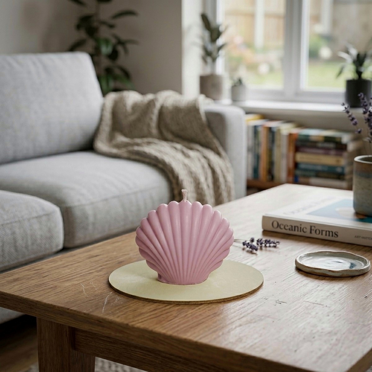 SHC001pi_SHELL TABLE CANDLE_ROOM